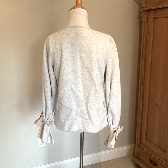 J CREW Womens Grey Pullover Top with Grey Ties on Bell Sleeves size XS - Picture 6 of 10